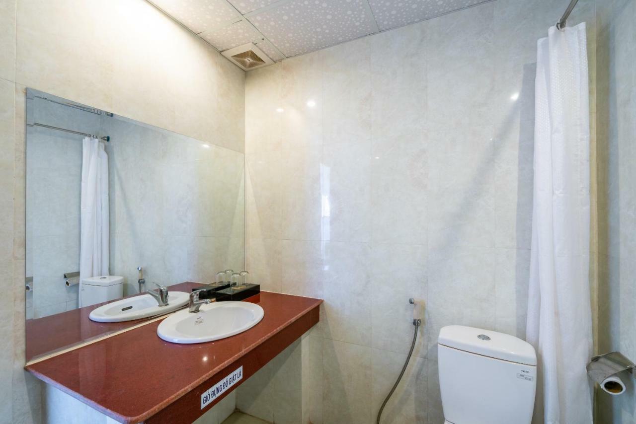 Hotel Oyo 375 Hoa Binh Da Nang